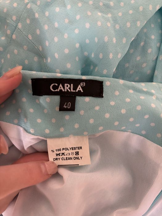 Fustă Carla bleu cu buline albe, volane și croială asimetrică, mărimea 40