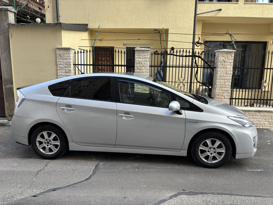 Toyota Prius 3 Hibrid + GPL