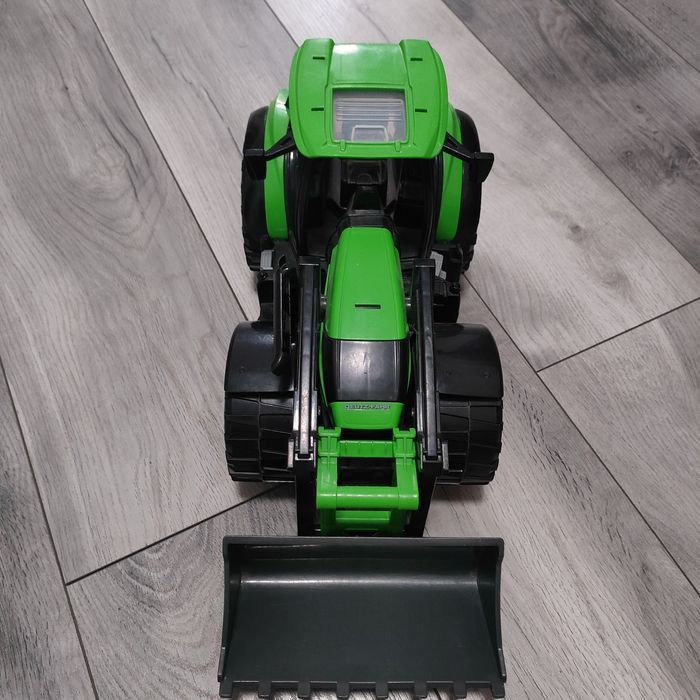 Tractor Lena Worxx Deutz