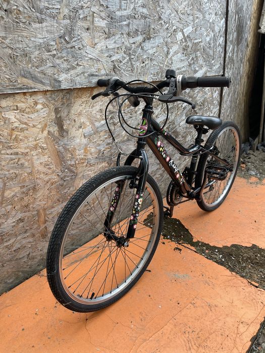 Bicicleta apollo kinx roti 24”