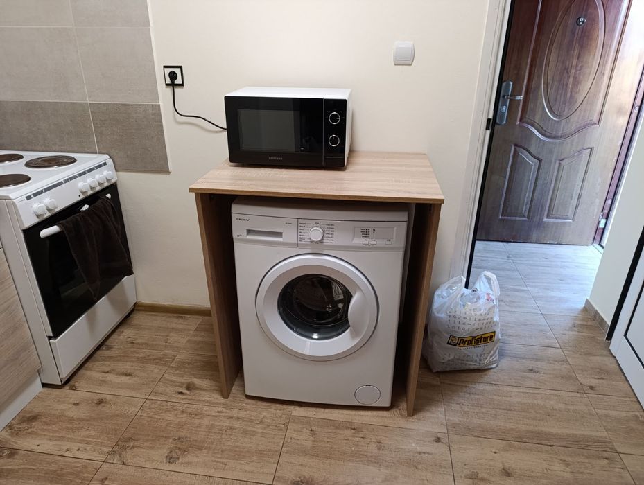 Къща под наем в с. Нови Хан