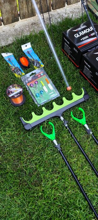 Set Feeder,2 Lansete Carbon Wind Blade Black Fox 3,90m,2 Mulinete Glamour 6000,Geanta,Suporți+2 Monturi+ Matriță+Senzori+ Fir