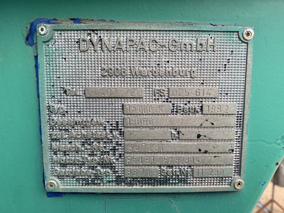 Продам асфальтоукладчик