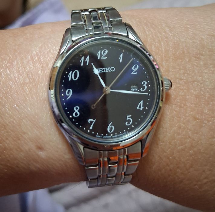 Дамски часовник SEIKO - НОВ