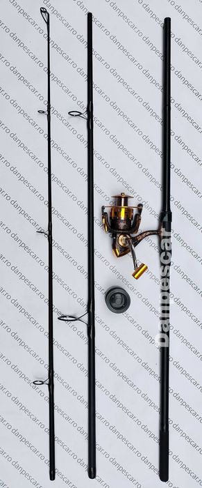 SET CRAP Lanseta 3,30m KOMODO 3,75LBS SI Mulineta WIND BLADE MA6000
