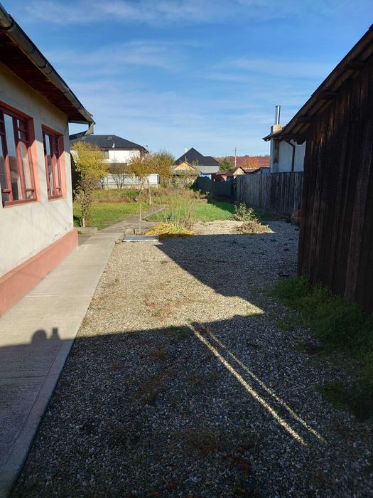 Casa cu teren 5.5 arii , Beclean ,Strada Grigore Silasi 27