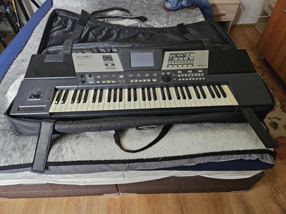 Roland VA 7 синтезатор