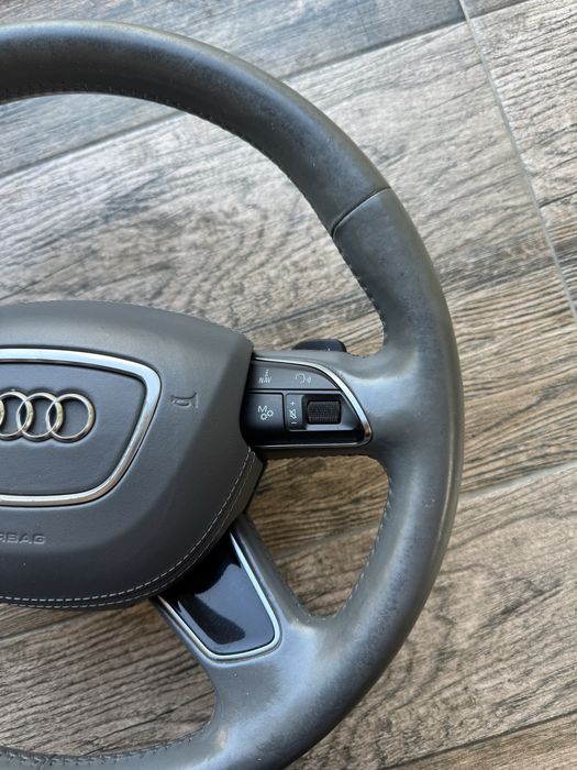 Сив Кожен Волан с Airbag за Audi A6 A7 A8