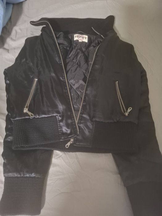 Продавам дамски якета