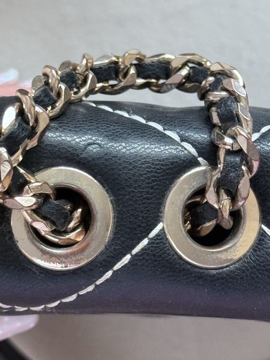 Комплект от две чанти Guess със забележки