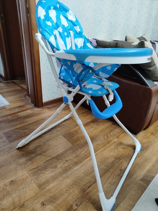 Детский стул для кормления
