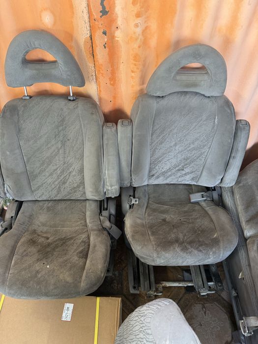 Сидения Mitsubishi Delica