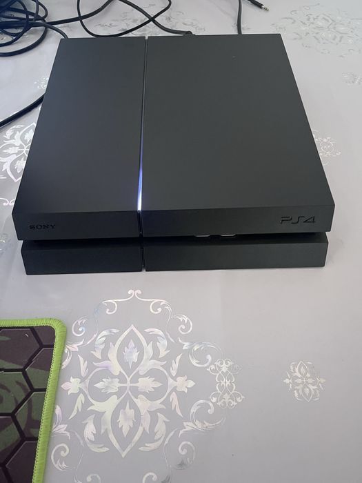 Playstation 4 fat 1tr
