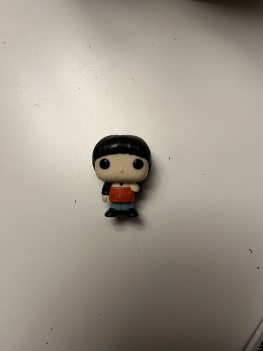 Kinder Joy  фигурка Уил от Stranger things