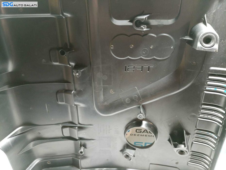 Capac Protectie Antifonare Motor Audi A4 B8 1.8 2.0 TFSI 2008 - 2015 Cod 06J103925L [M3787]