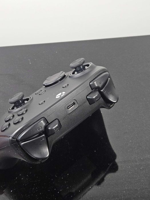 Razer Wolverine V3 | Xbox и PC контролер | Pro геймпад | Допълнителни бутони