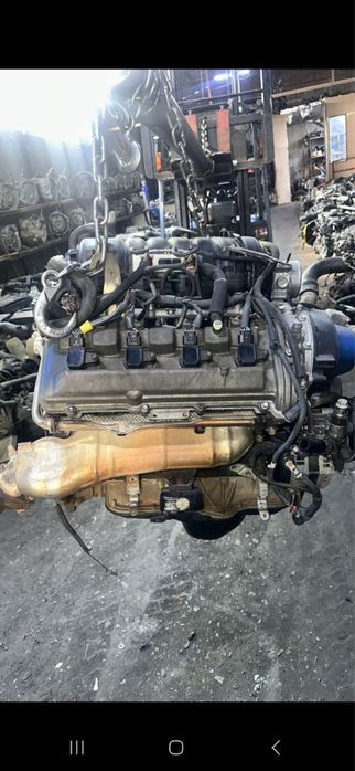 Land Cruiser 300 3.5  twin turbo.