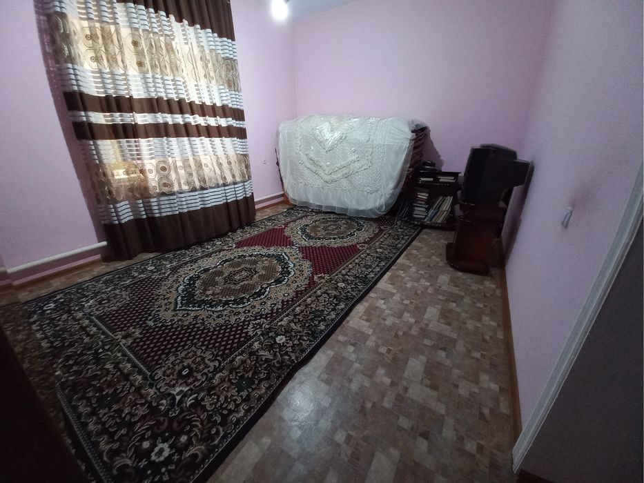 Umid polyolkada 6 sotixlik uy sotiladi