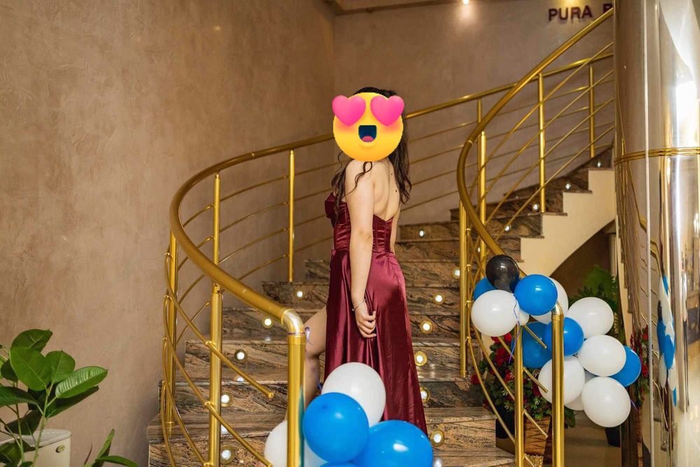 Абитуриентска рокля