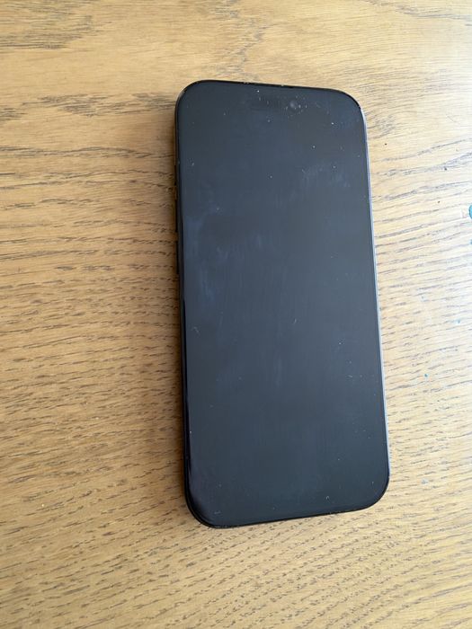 iPhone 16 pro - за части