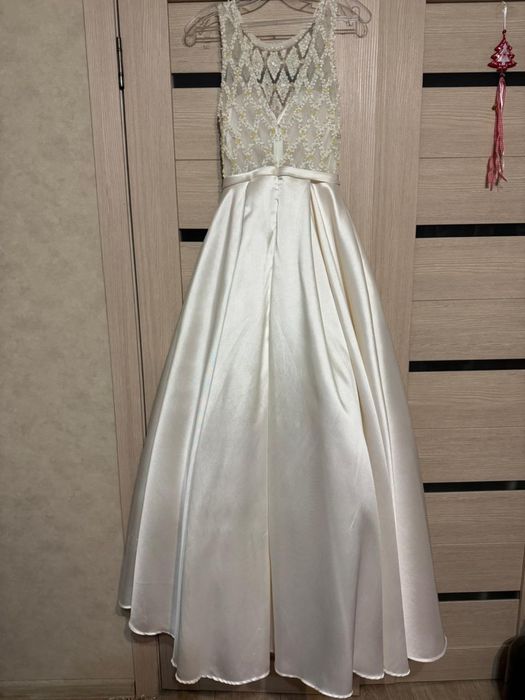 Платье вечернее размер 42-44