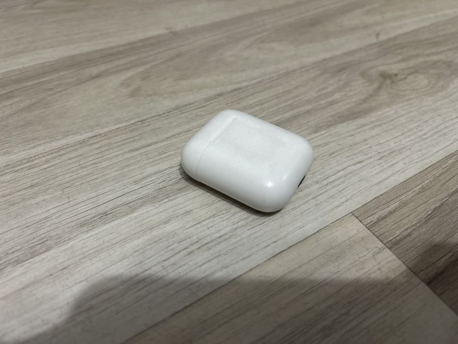 Airpods 2, in stare excelenta, impecabile