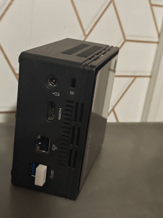 Gigabyte BRIX Bace-3160 Intel Celeron N3160