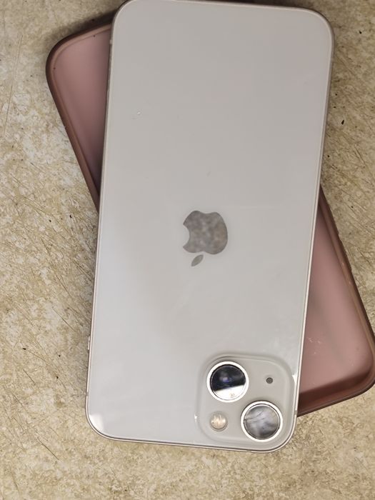 iPhone 13 128gigabaite