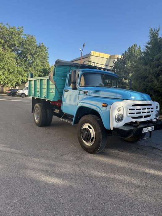ZIL 1989 yil Sotiladi