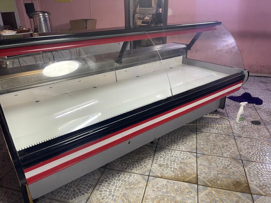 Витрины холодильник для мяса