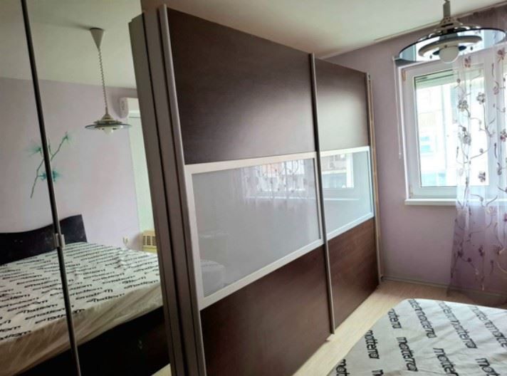 Дава се под наем Тристаен апартамент в София, Малинова долина - 120 кв.м за 697.17 € - Снимка #4