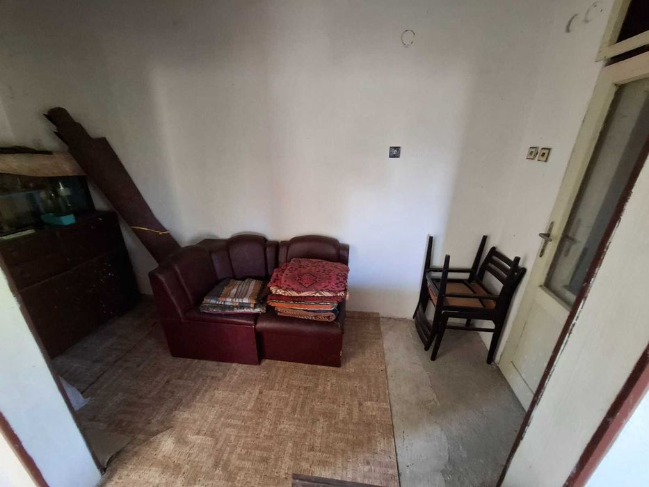 Къща в село Дълбоки