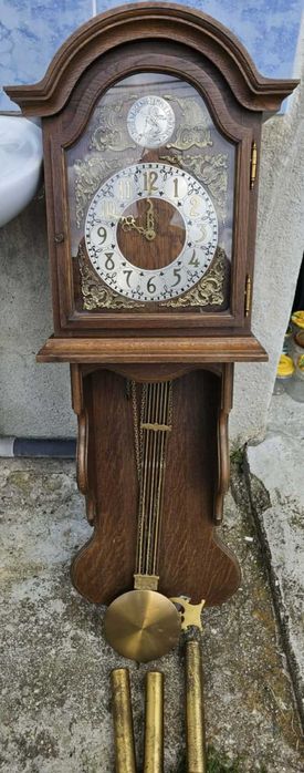 Германски антикварен стенен часовник с 3 тежести