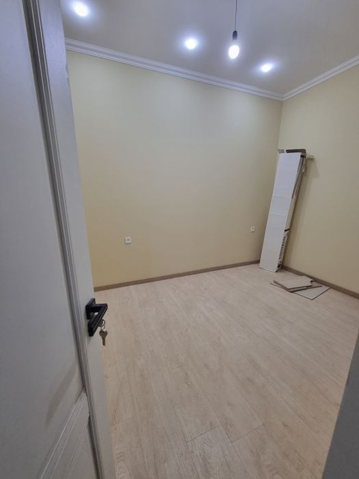 Мухтара Ашрафи,продаю дом 3 ком.на земле..рядом рисовый рынок