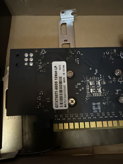 SAPLOS GTX 750 Ti 4GB LP Low Profile HDMI DVI VGA Placa Video Gaming