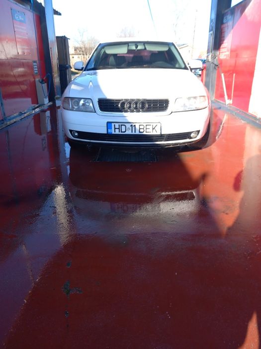 Vând audi a 4 b5