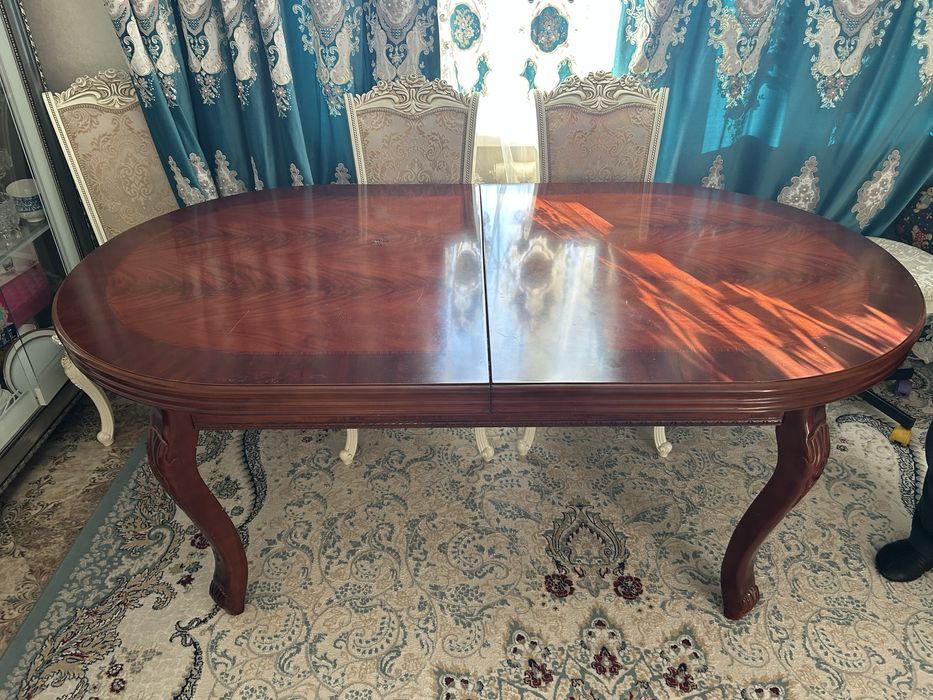 Шикарный стол 2 метра