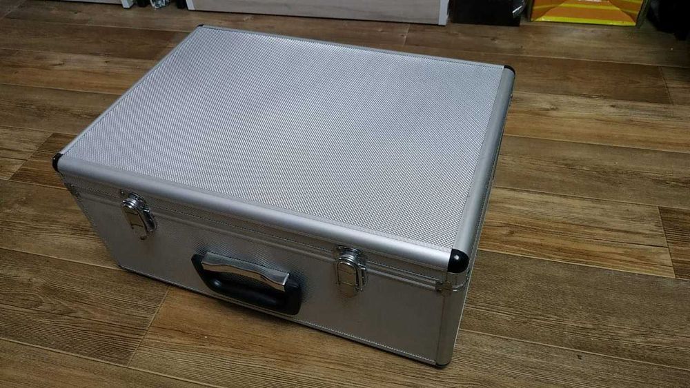Ящик кейс чемодан алюминиевый