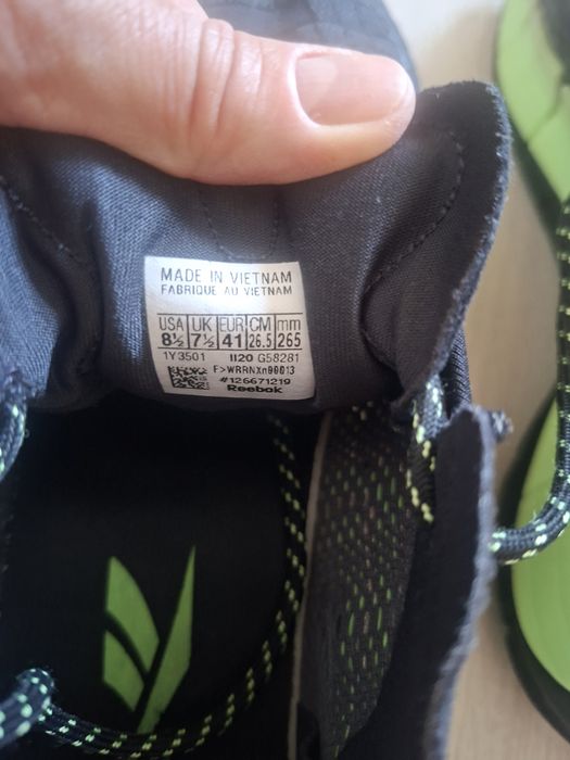 Adidasi  barbati Reebok