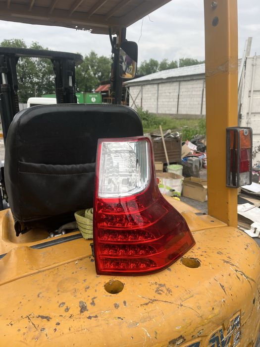 Фонарь заднии на прадо 150.