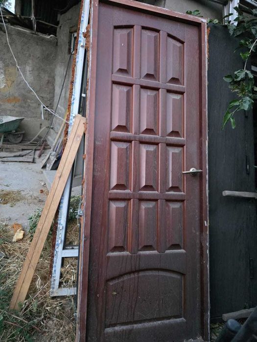 Продаются межкомнатные двери