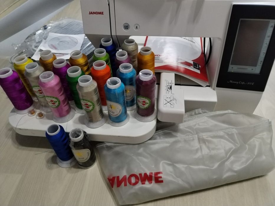 Вышивательная машина janome