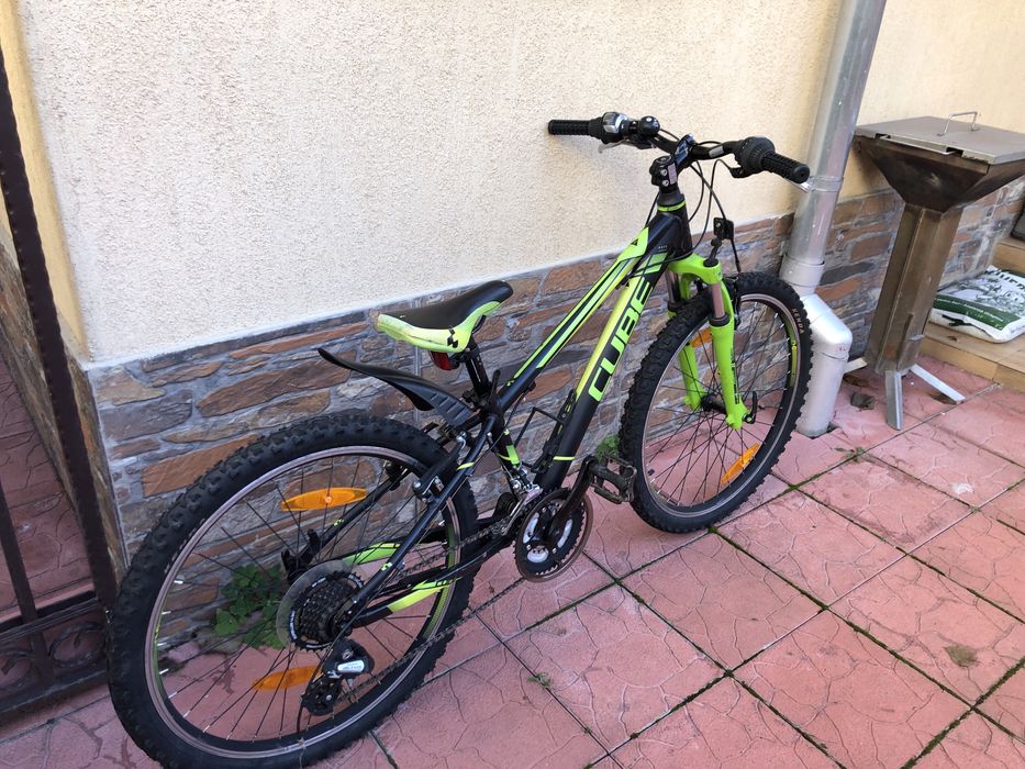 Bicicleta cube 24 inch
