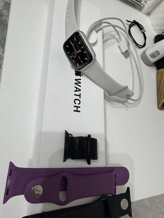 apple watch 5s ( часы)