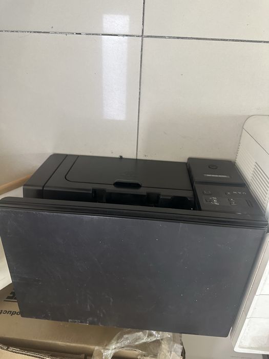 Продам два принтера hp б/у неисправные