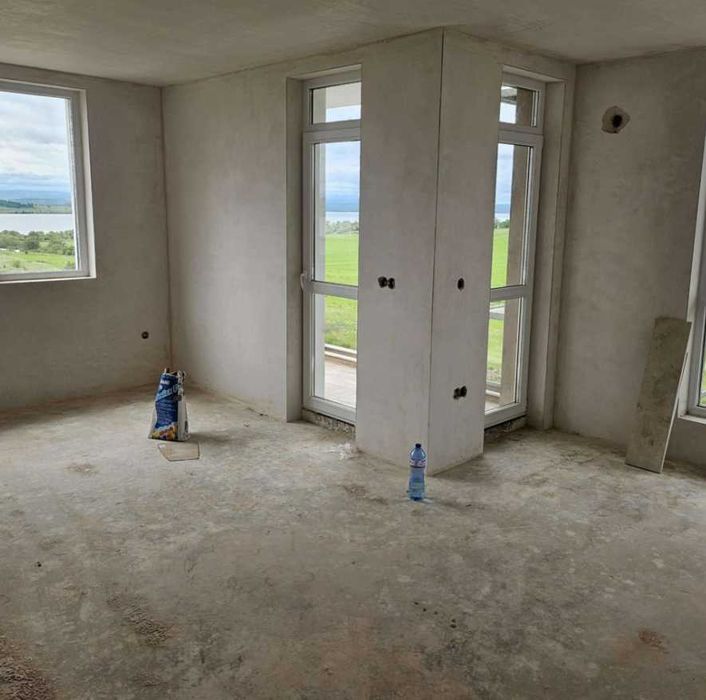 Продава се Тристаен апартамент в Бургас, Меден рудник - зона Б - 96 кв.м за 1011 €/кв.м - Снимка #5