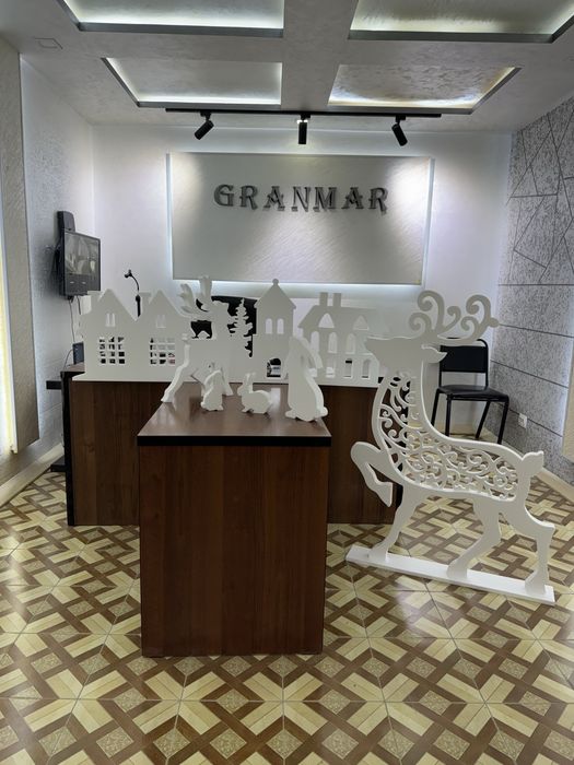 Новогодний декор, снежинки из пенопласта