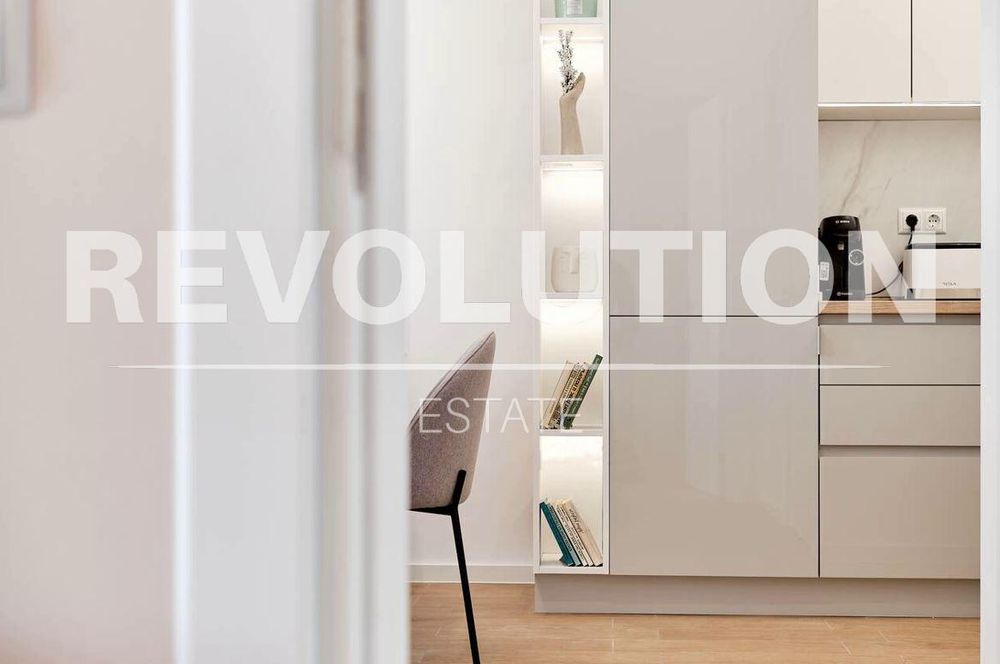 Двустаен апартамент в района на м-т св.Никола!