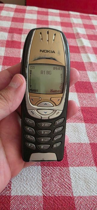 Nokia 6310i златен Немски отключен към всички оператори