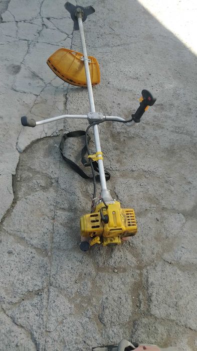 Тримпер бензокосилка